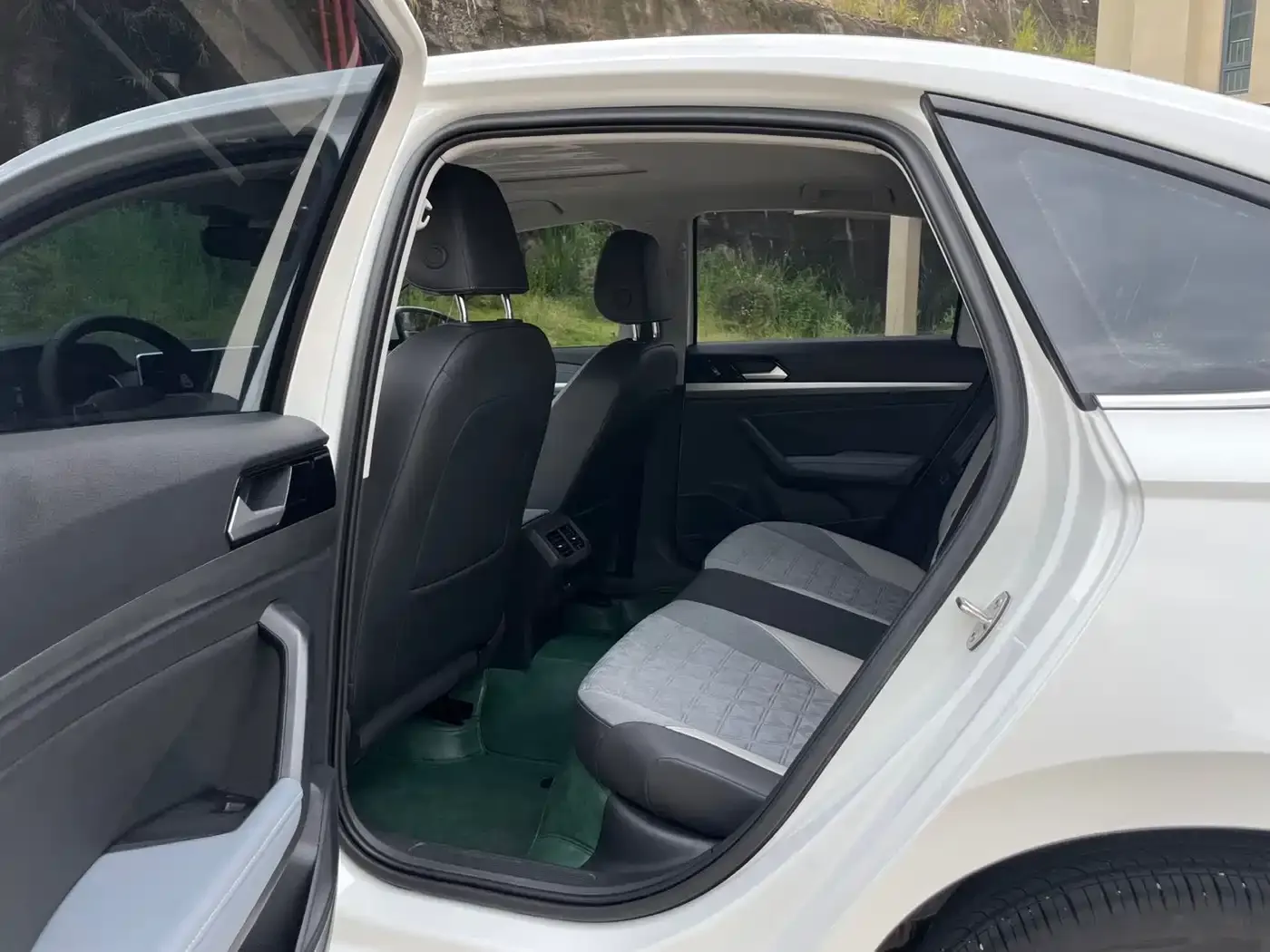 Volkswagen Lavida Model 280TSI DSG Eternal Edition 2023 — фото 6