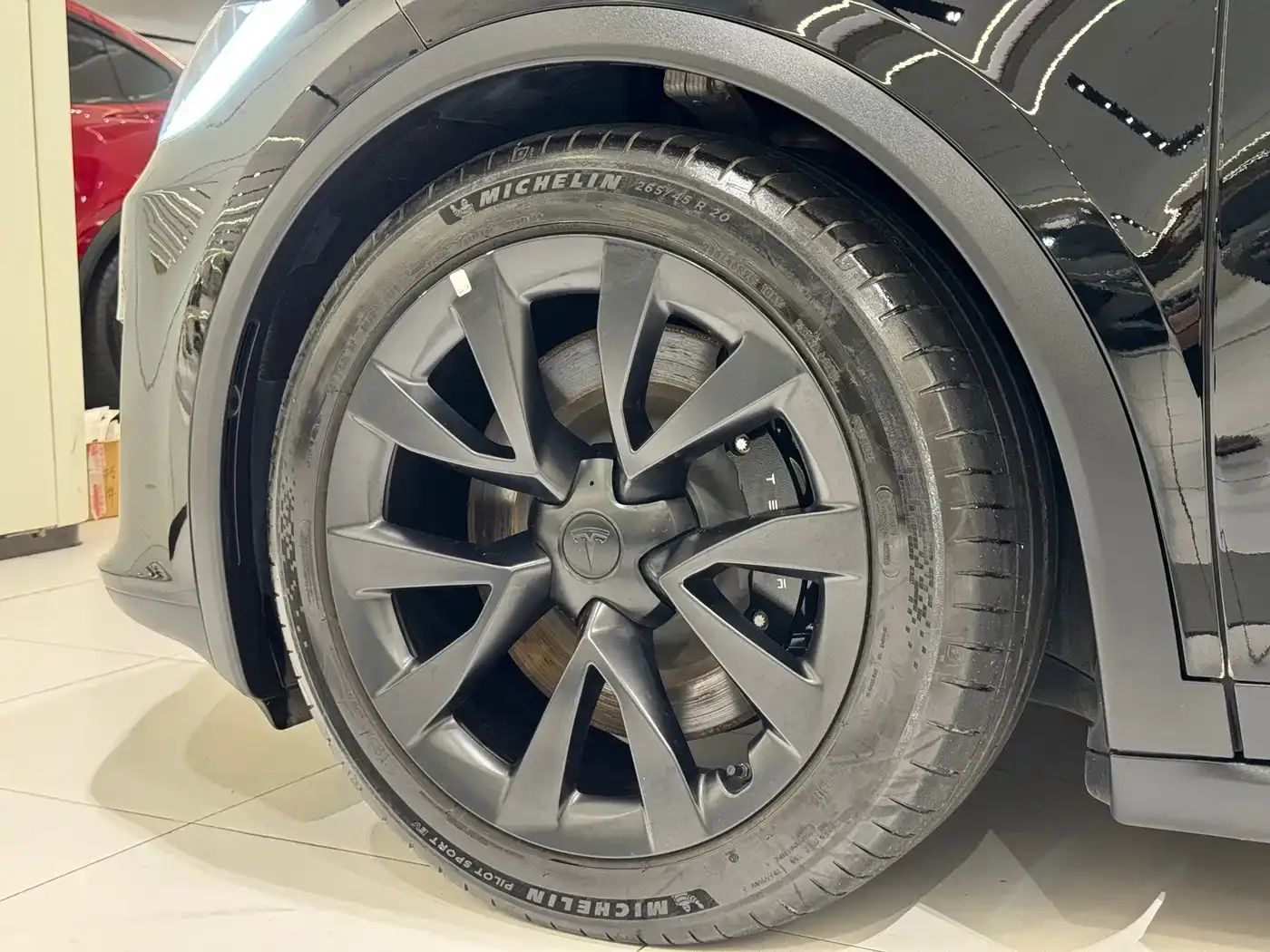 Tesla Model X Dual Motor All-Wheel Drive Edition 2023 — фото 13