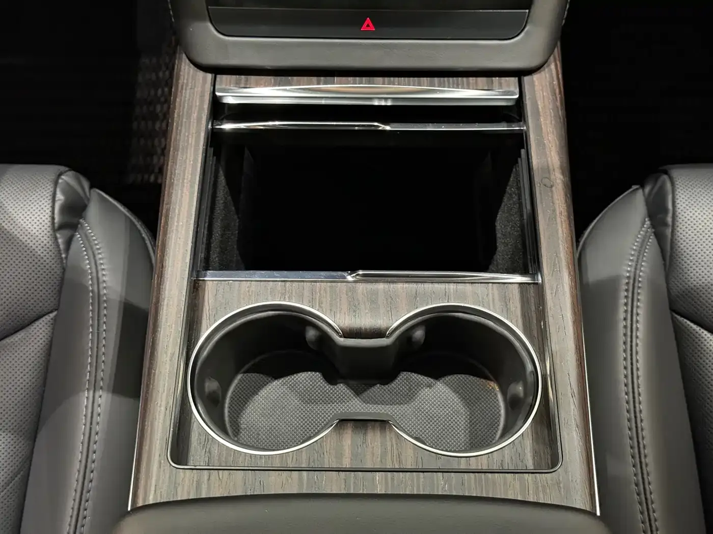 Tesla Model X Dual Motor All-Wheel Drive Edition 2023 — фото 9