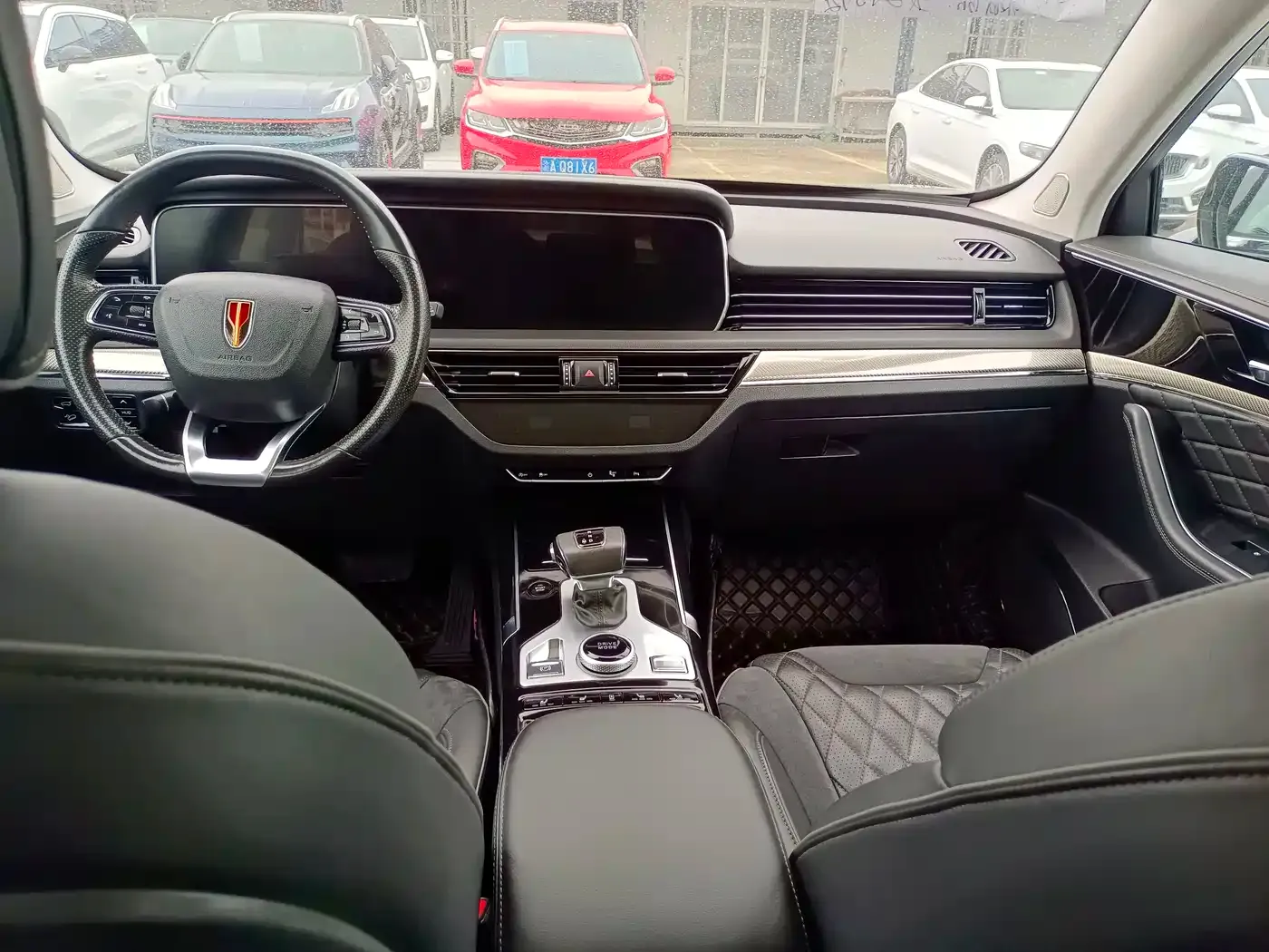 Hongqi HS5 2.0T Smart Connect Enjoy 4WD Edition 2020 — фото 7