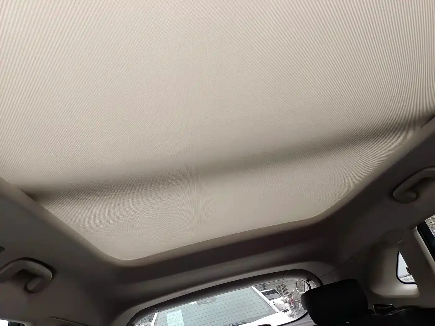 Hongqi HS5 2.0T Smart Connect Enjoy 4WD Edition 2020 — фото 13