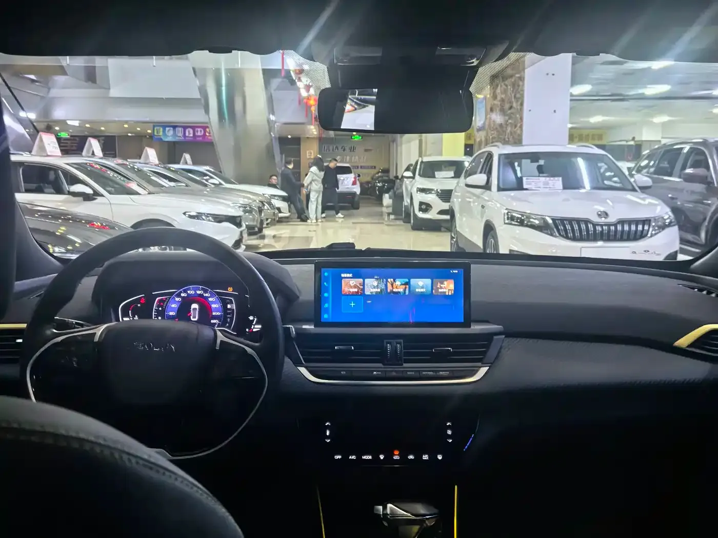 Dongfeng Aeolus Yixuan 230T Auto Light-Chasing Knight Edition 2022 — фото 7