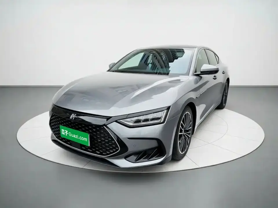 BYD Han DM-i 121KM Prestige 2023