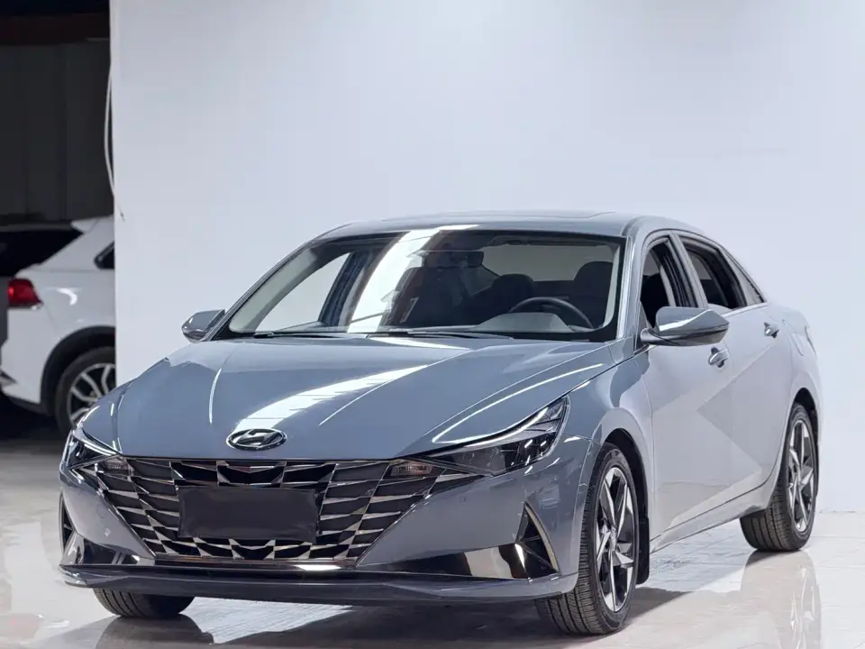 Hyundai Elantra 1.5L CVT GLX Elite Edition 2022