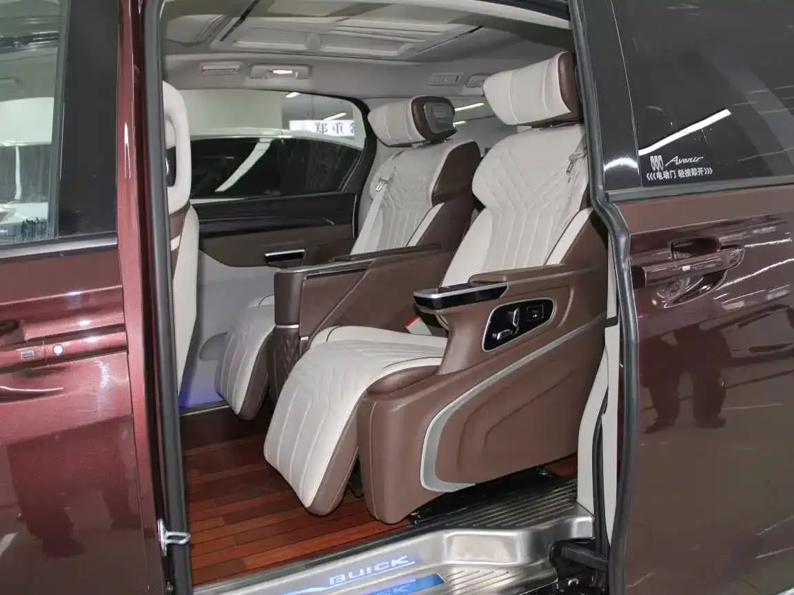 Buick GL8 ES Landmaster Comfort 2023 — фото 9