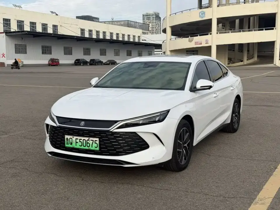 BYD Qin L DM-i 120KM Leading 2025