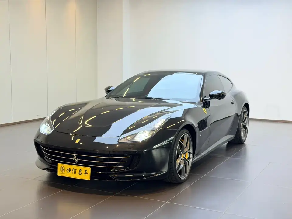 Ferrari GTC4Lusso 3.9T V8 2019