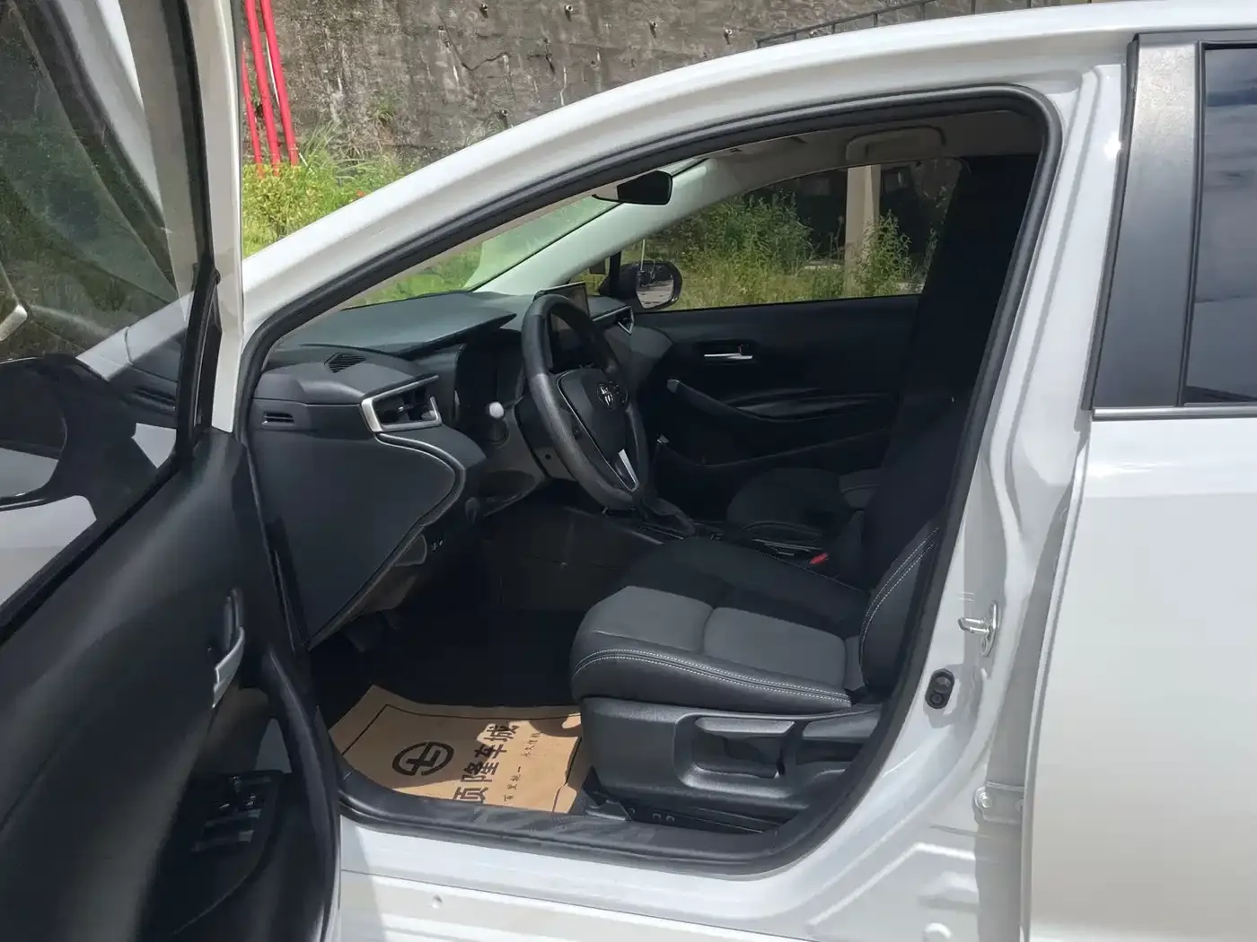 Toyota Corolla 1.2T S-CVT Pioneer PLUS Edition 2022 — фото 4