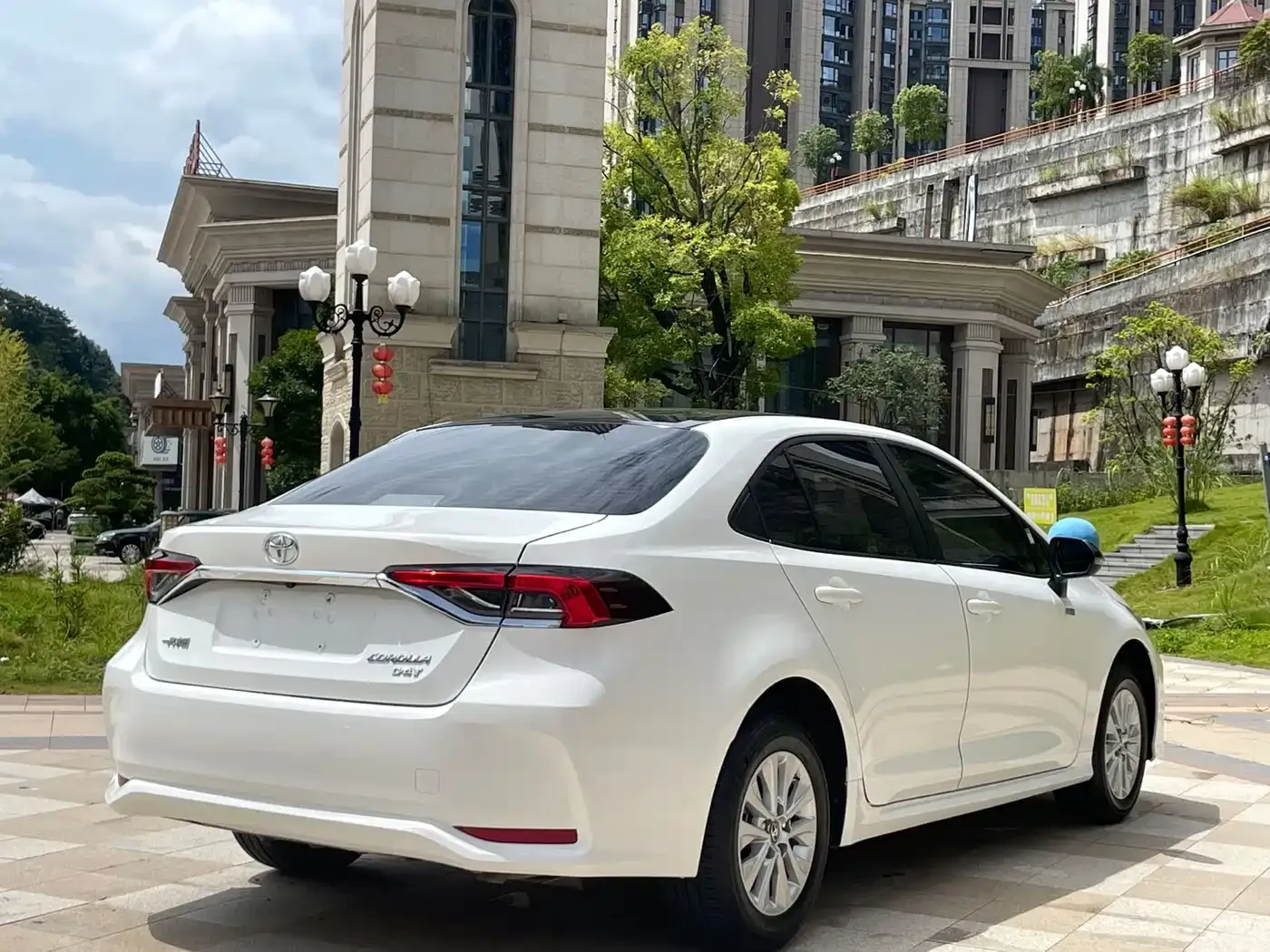 Toyota Corolla 1.2T S-CVT Pioneer PLUS Edition 2022 — фото 9