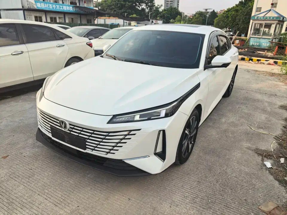 Changan Eado Model 1.5T GDI Auto Premium Type 2024