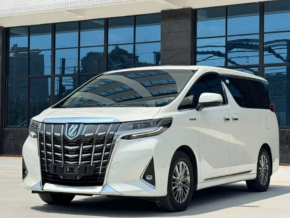 Toyota Alphard Hybrid 2.5L Premium 2022