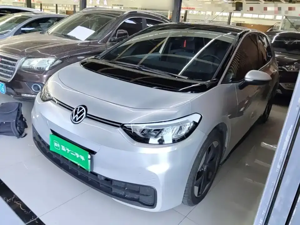 Volkswagen ID.3 Facelift Smart Pure Intelligent Edition 2025
