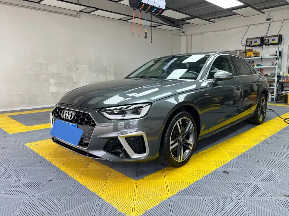 Audi A4L 40 TFSI quattro Luxury Dynamic 2020