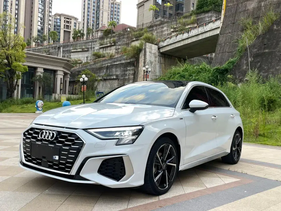 Audi A3 Facelift Sportback 35 TFSI Fashion Sport 2023