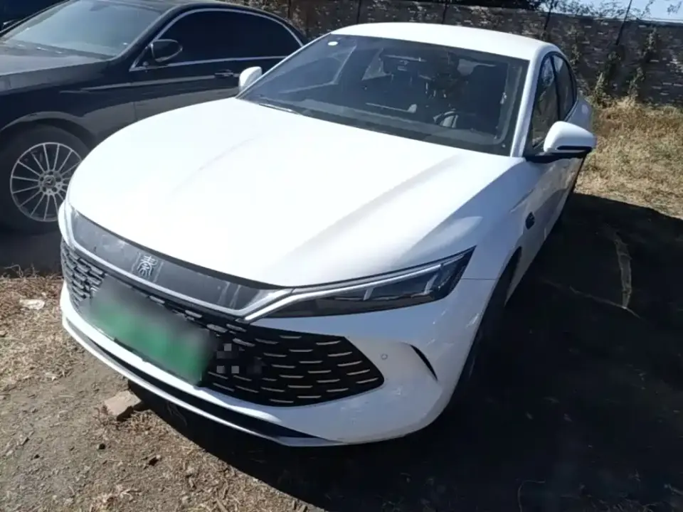 BYD Qin L DM-i Smart Drive Edition 80KM Leading 2025