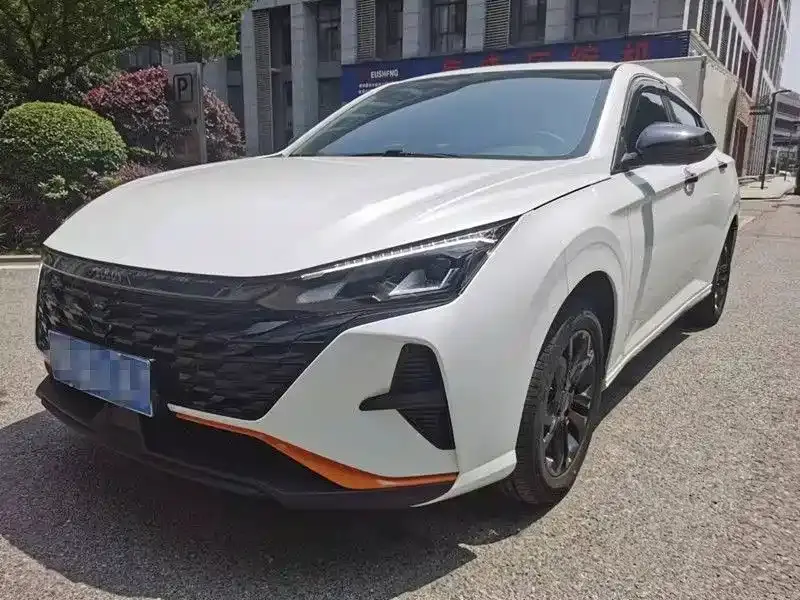 Dongfeng Aeolus Yixuan Mach Edition 1.5L Automatic Chase Edition 2022