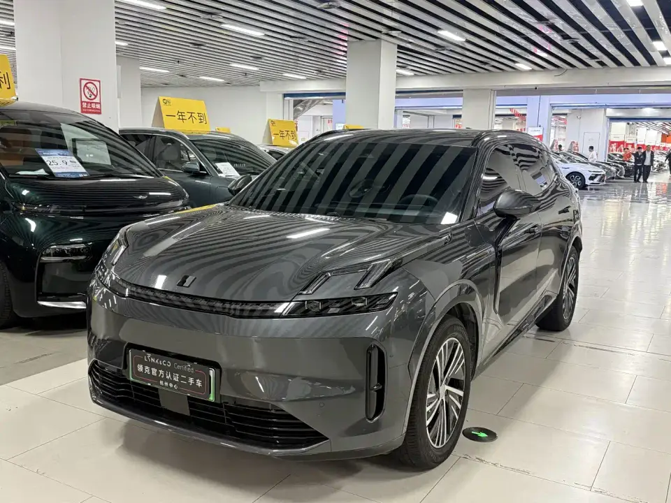 Lynk & Co 08 EM-P 245km Ultra Long Range Halo 2025