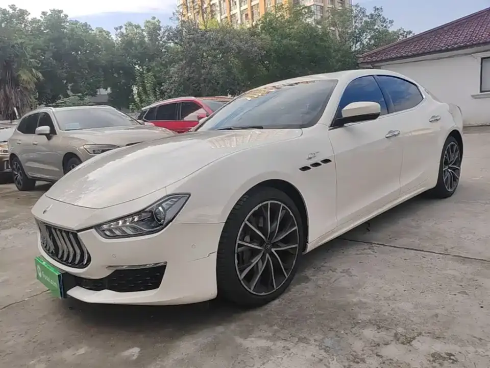 Maserati Ghibli 2.0T GT Edge Edition 2022
