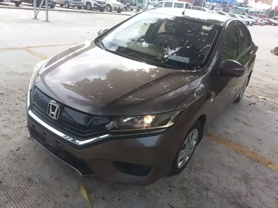 Honda Greiz 1.5L CVT Classic Edition 2019