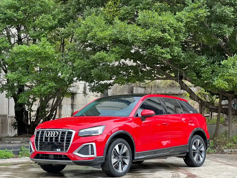 Audi Q2L 35 TFSI Fashion Dynamic 2022