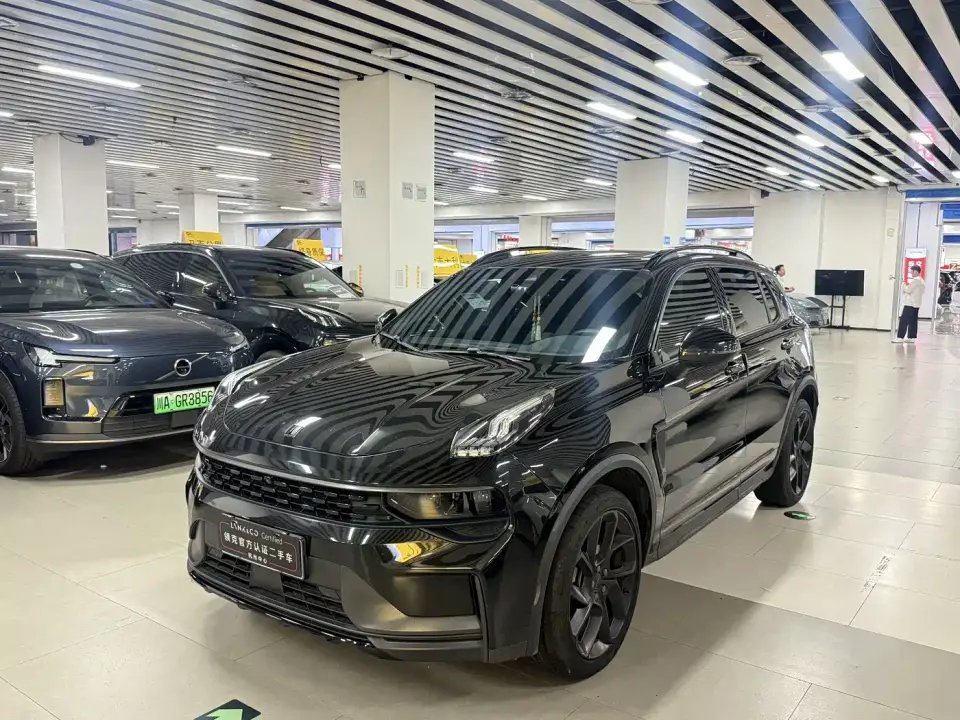 Lynk & Co 01 2.0TD AWD Halo Sport 2021