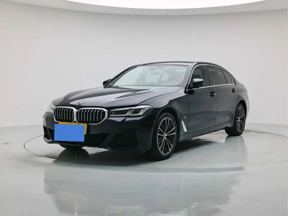 BMW 5 Series 530Li Leading M Sport Package 2022