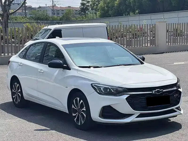 Chevrolet Monza RS 330T Auto Smooth Edition China VI 2019 — фото 3