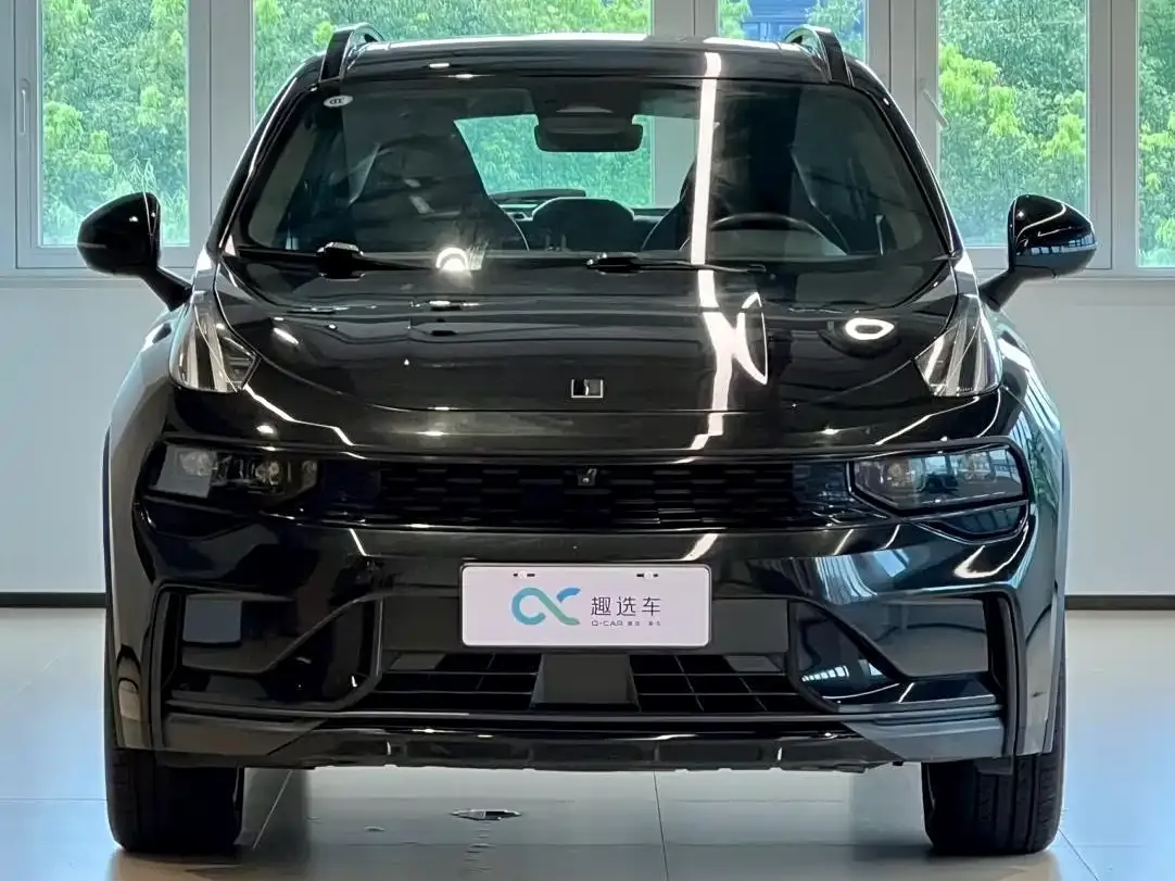 Lynk & Co 01 1.5TD EM-F PM 2023 — фото 2