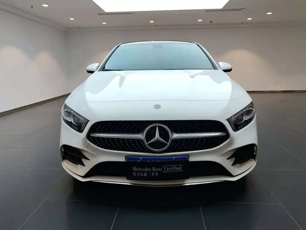 Mercedes-Benz A-Class Facelift A 200 L Sport Sedan Fashion 2020 — фото 5