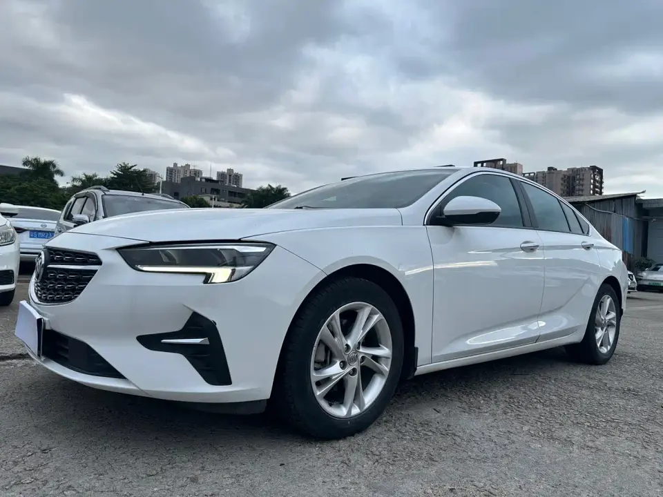 Buick Regal 552T Elite 2020