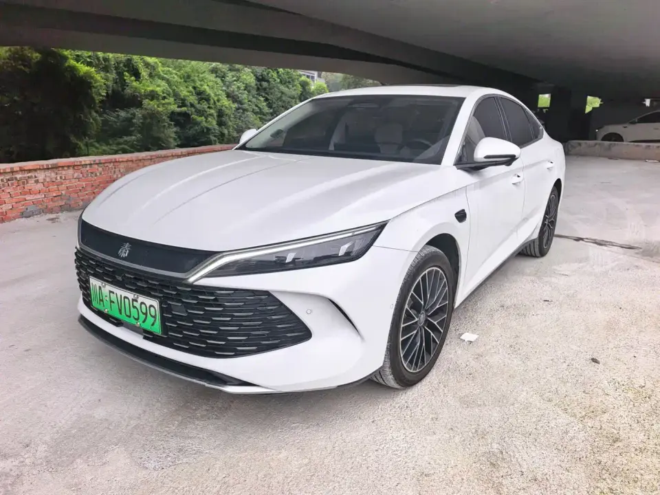 BYD Qin L DM-i Smart Drive Edition 120KM Excellence Type 2025