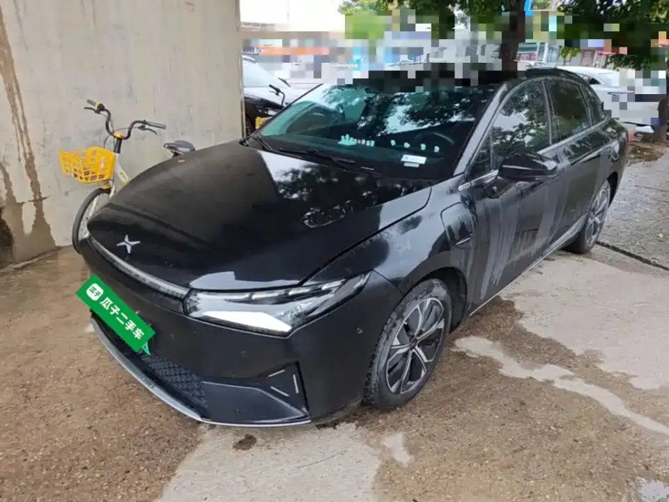 XPeng P5 Model 550E 2022