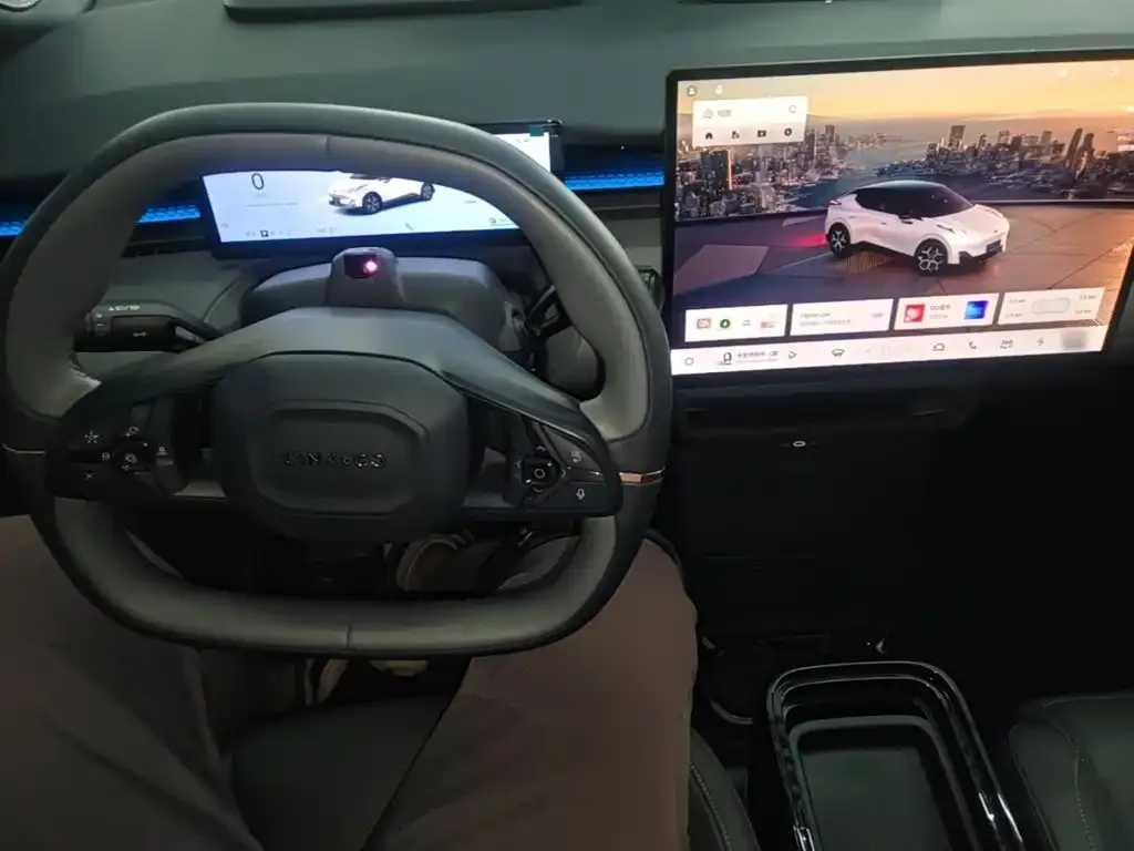 Lynk & Co Z20 530km RWD Max 2025 — фото 10