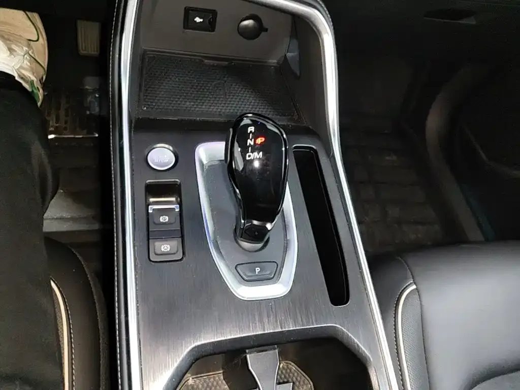 Haval H6 National Trend Edition 1.5T Automatic Champion 2023 — фото 14