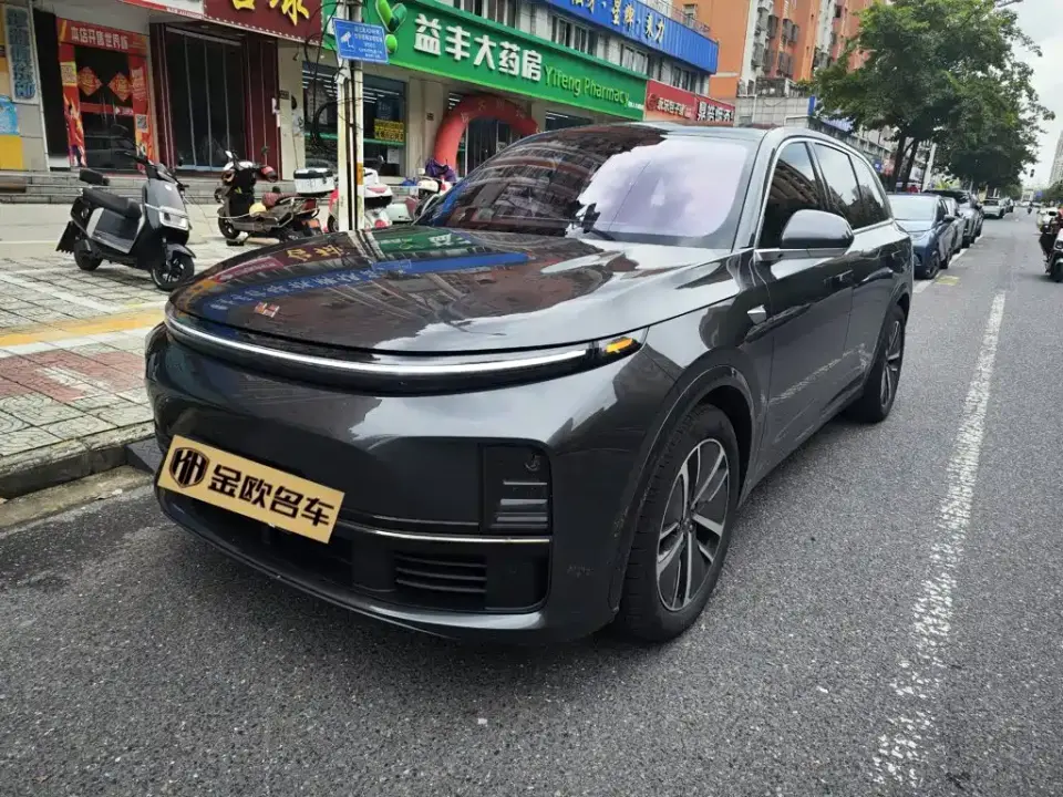 Li Auto L7 Pro 2025