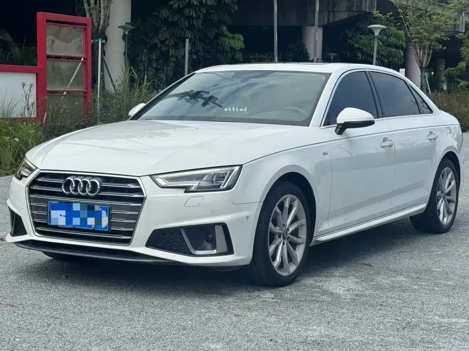 Audi A4L 40 TFSI Sport (China VI) 2020