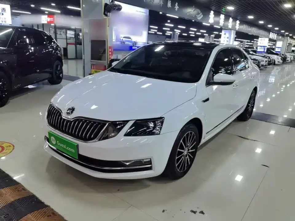 Skoda Octavia 1.5L Automatic Smart Luxury China VI 2019