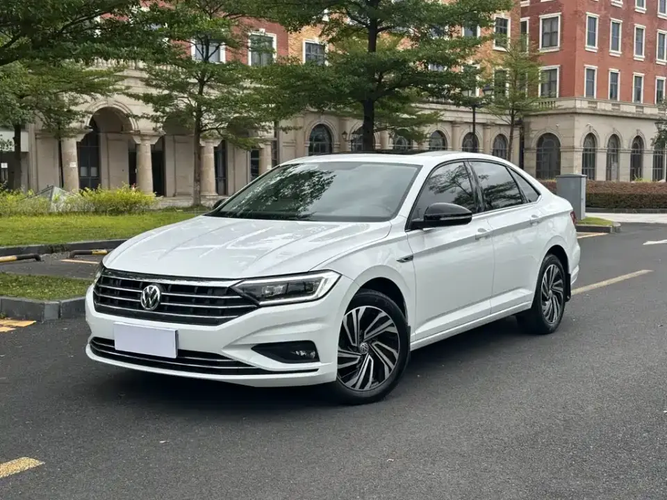Volkswagen Sagitar 280TSI DSG Surpassing Edition 2021