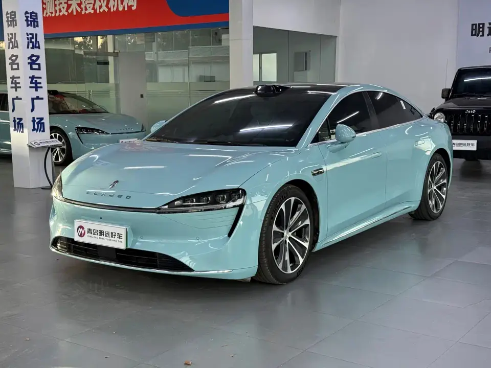 Zhijie S7 855km Max 2025