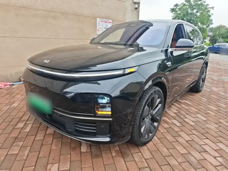 Li Auto L7 Pro 2025