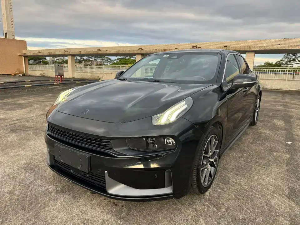 Lynk & Co 03 1.5TD DCT Jin Pro 2021