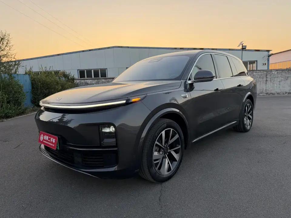 Li Auto Li L8 Pro 2023