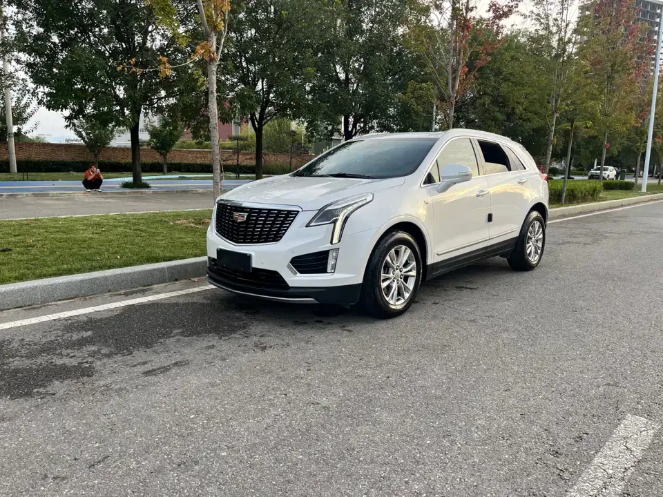 Cadillac XT5 2.0T 2WD Luxury 2022