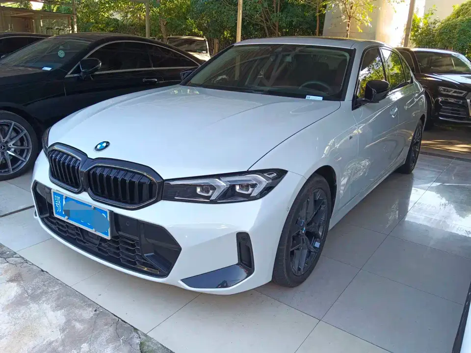 BMW 3 Series 330Li M Sport Night Edition 2025