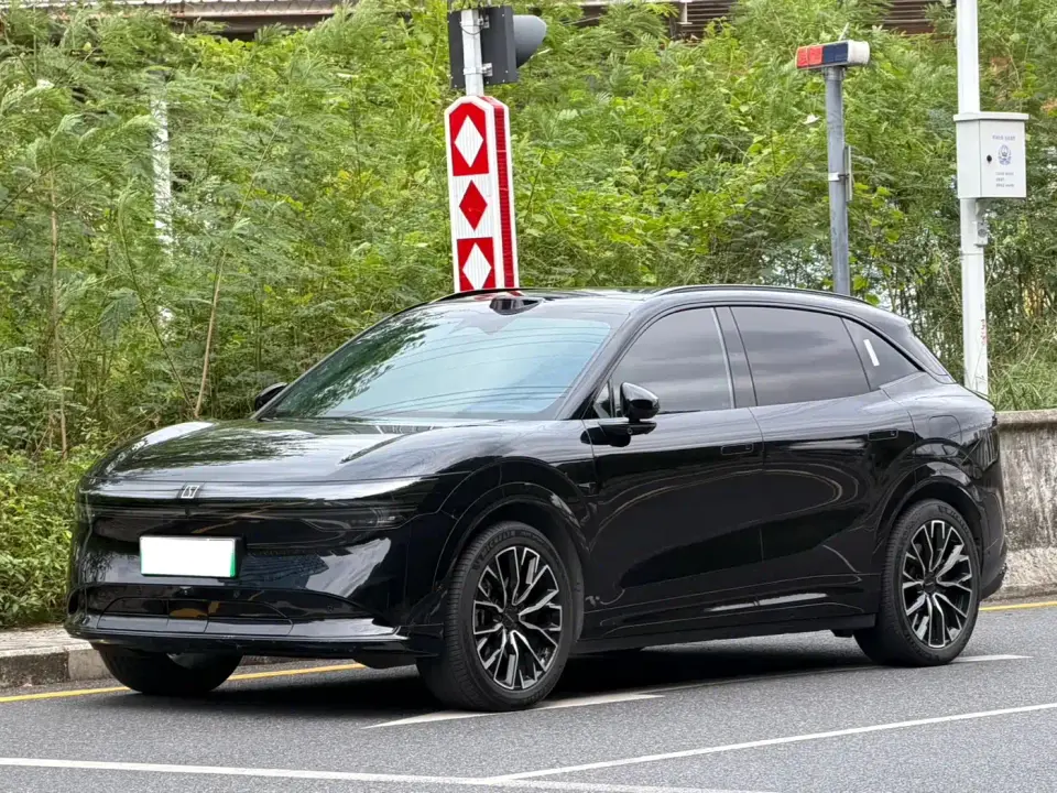 Zeekr 7X Model 75kWh RWD Smart Driving Edition 2024