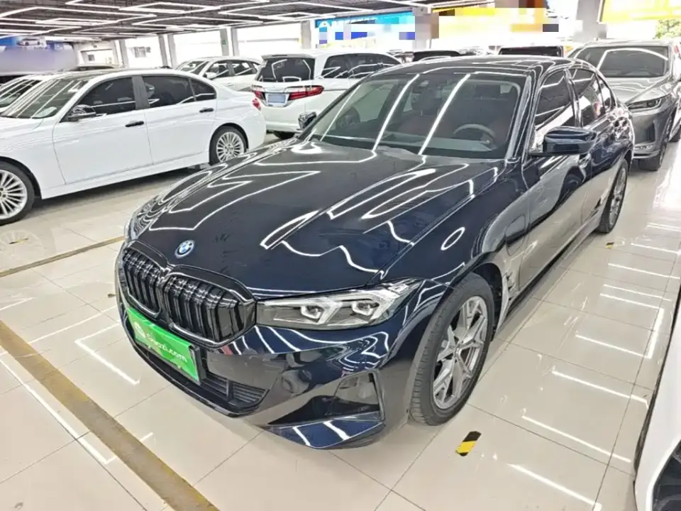 BMW i3 eDrive 35 L 2024