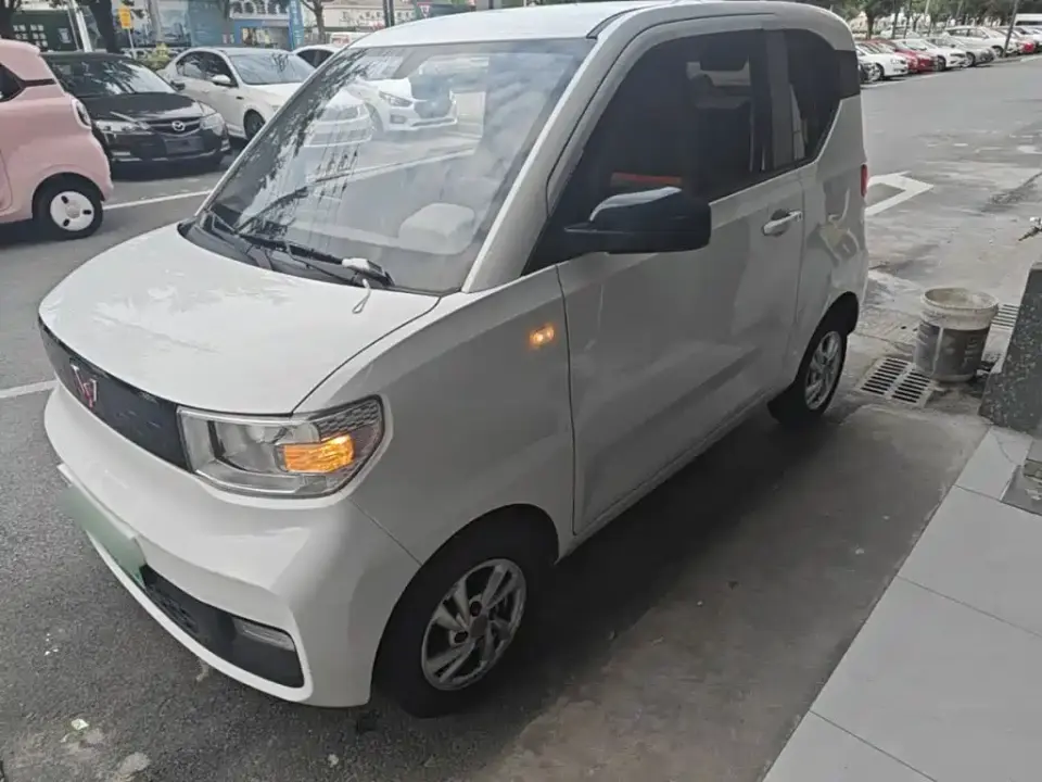 Wuling Motors Hongguang MINIEV Macaron Premium Edition LFP 2021