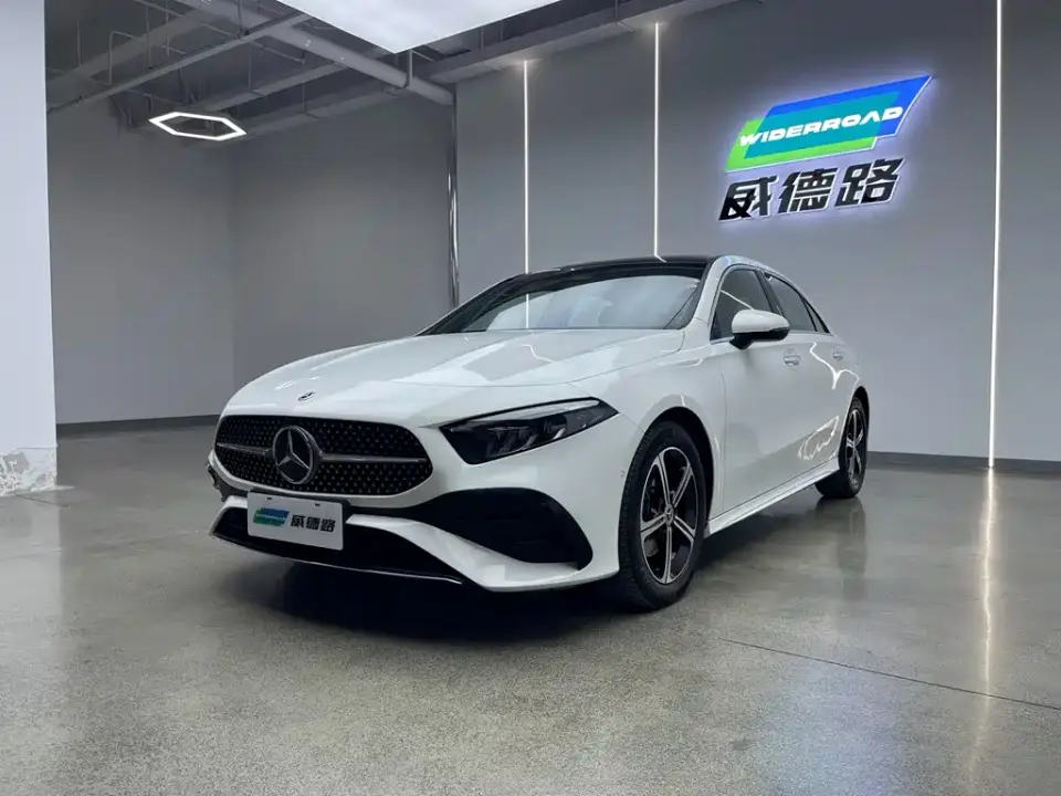 Mercedes-Benz A-Class A 200 L Fashion 2023