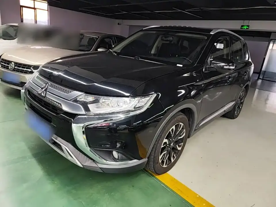 Mitsubishi Outlander 2.0L 2WD Enjoy 5-Seater China VI 2020