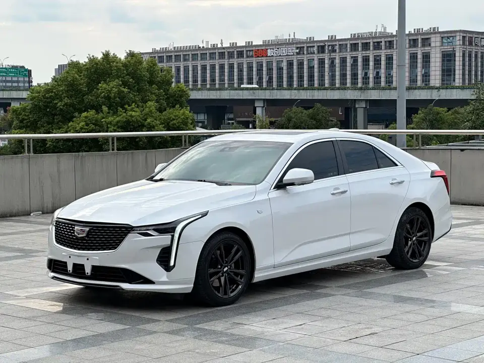 Cadillac CT4 28T Luxury Model 2023